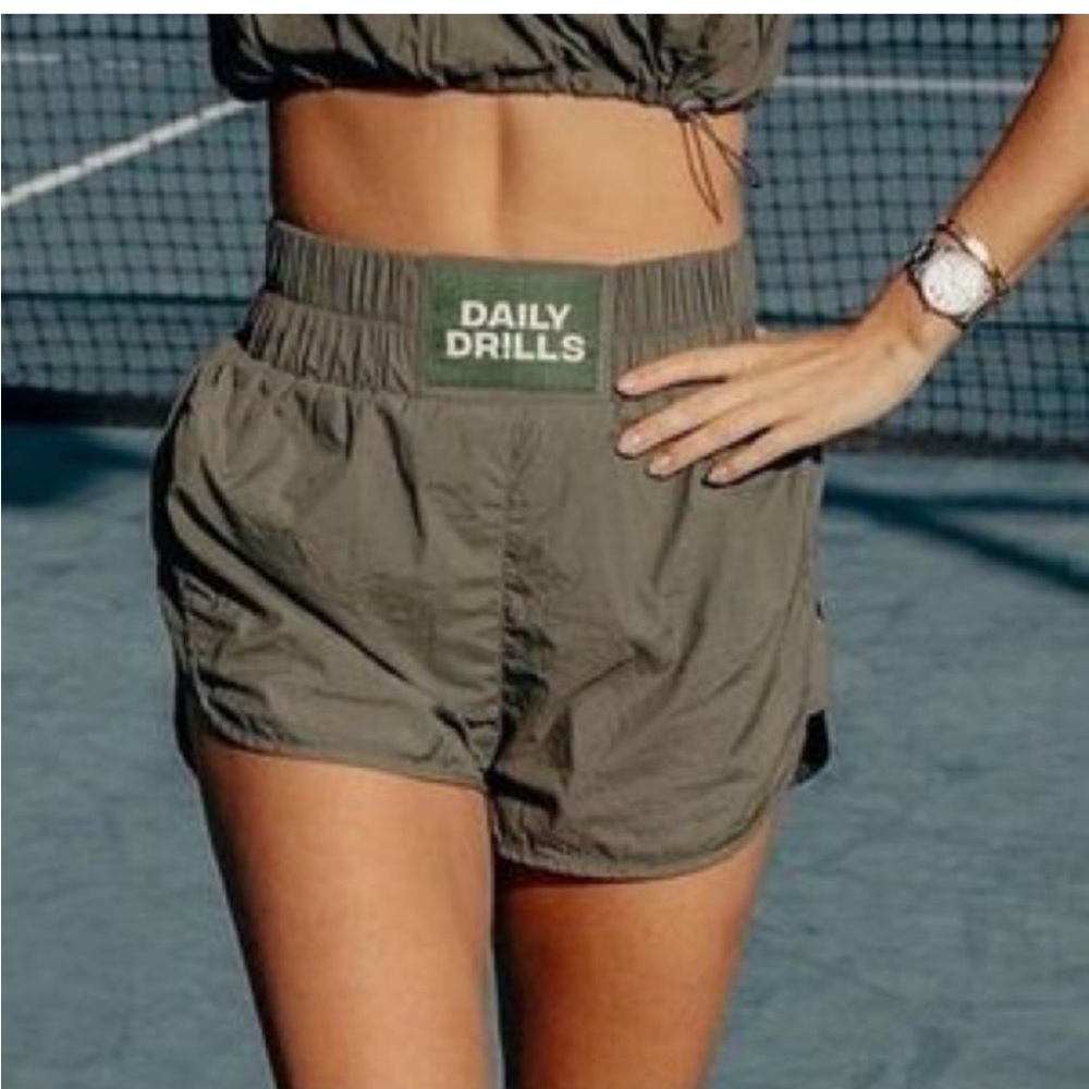 Daily Drills Green Athletic Shorts Lightweight Quick-Dry